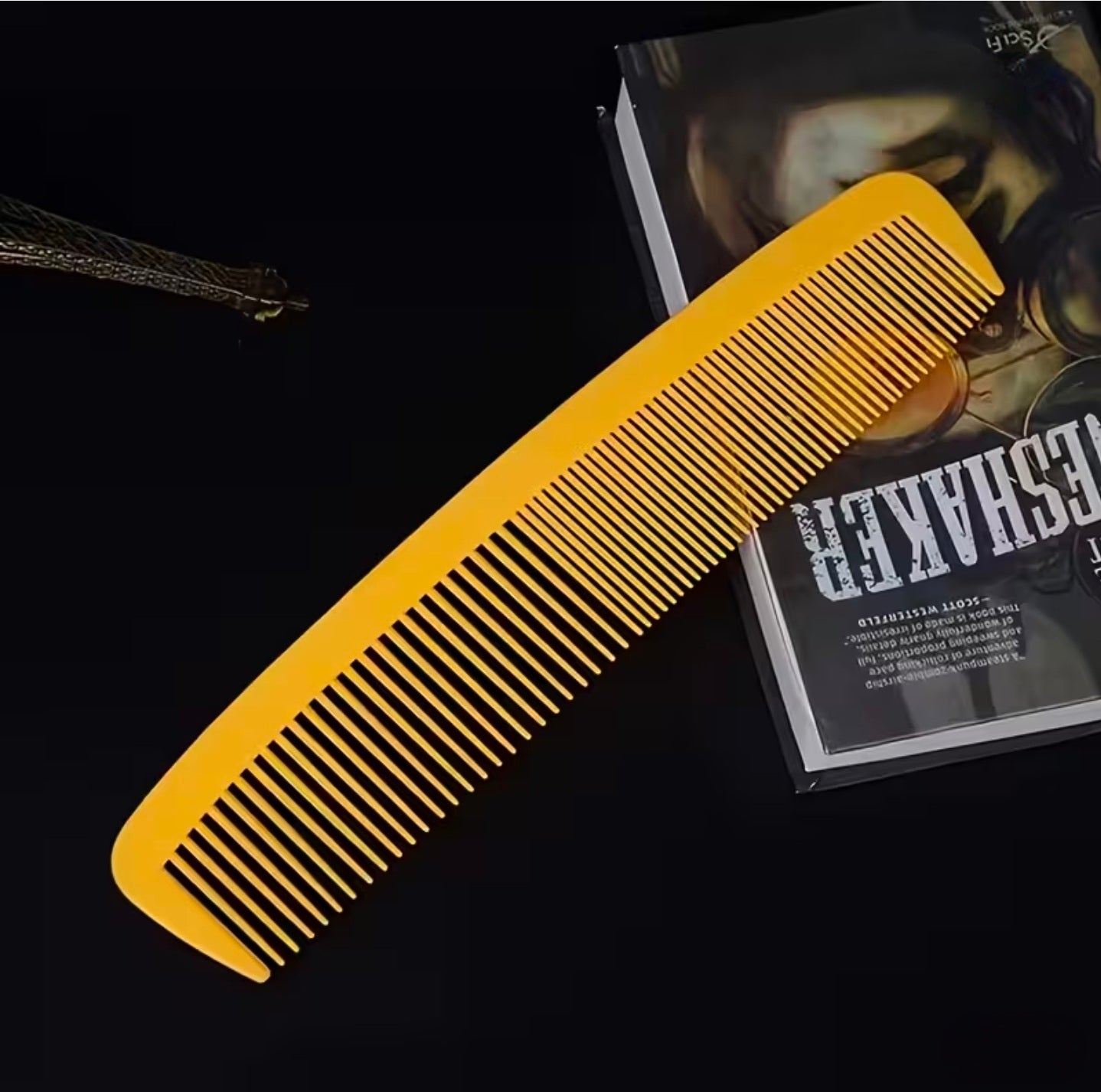 Luvvybug Oversized Styling Comb